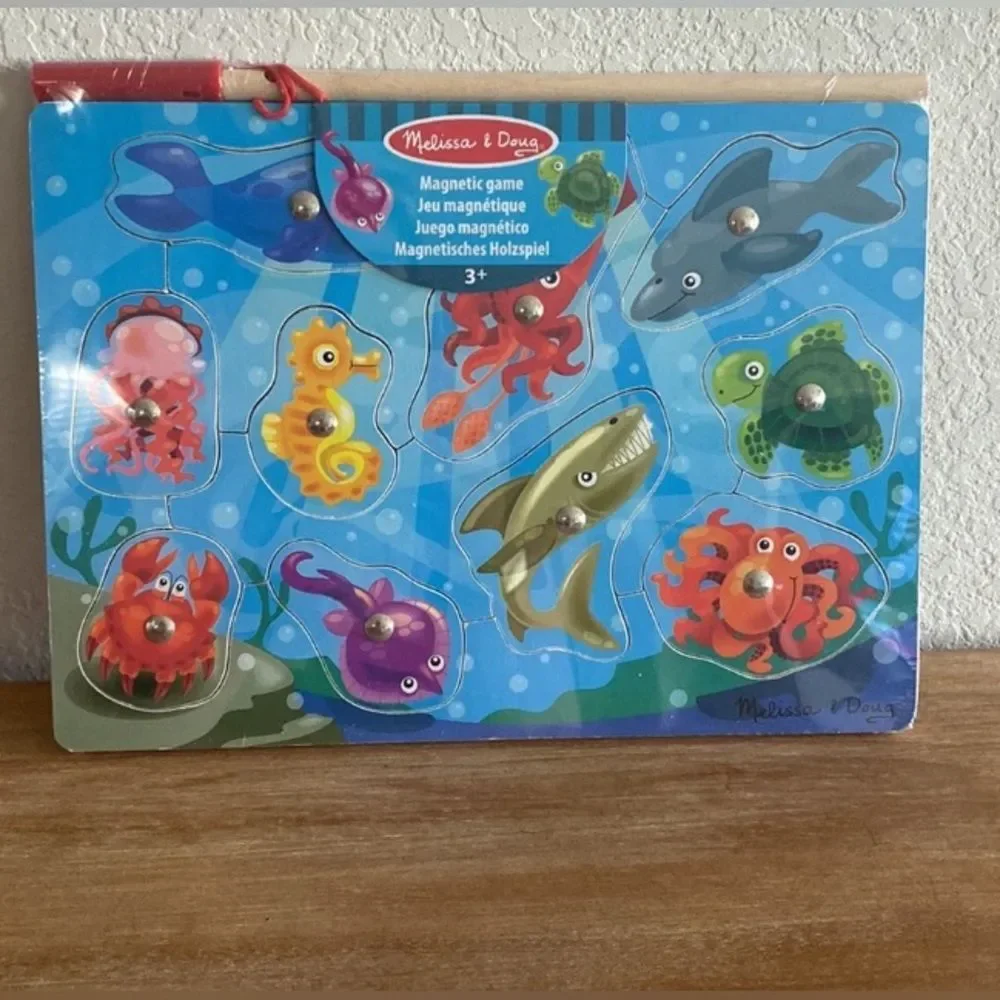 Melissa & Doug Ocean Adventure Magnetic Puzzle Fishing Game Wooden Learning